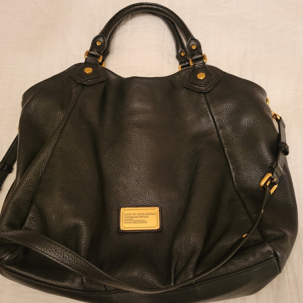 Marc By Marc Jacobs Classic Q Fran Tote Bag Black Pebbled Leather Logo
